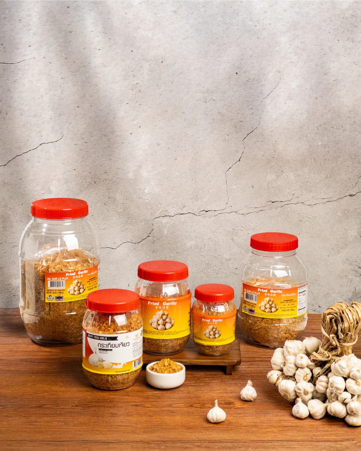 Fried Garlic jars with fresh garlic